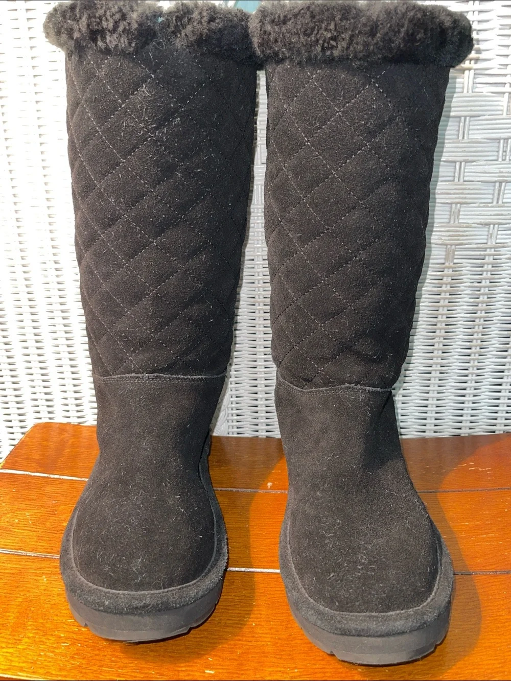 Michael Kors Black Shearling fully lined Tall Warm Winter Boots size 8